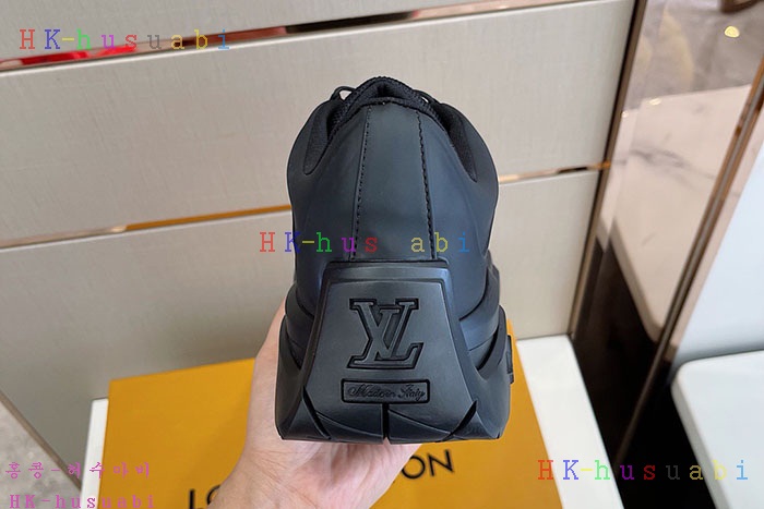 NEW 루이비통 신발 신상 LV 4488243