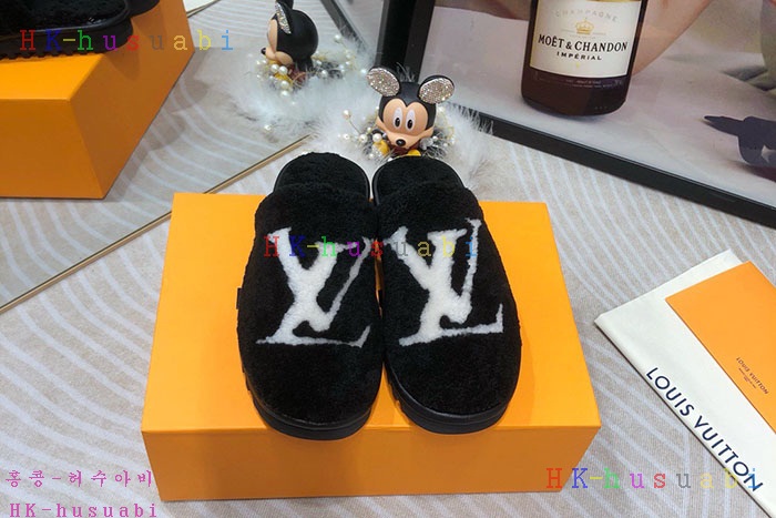 NEW 루이비통 신발 신상 LV 4478258