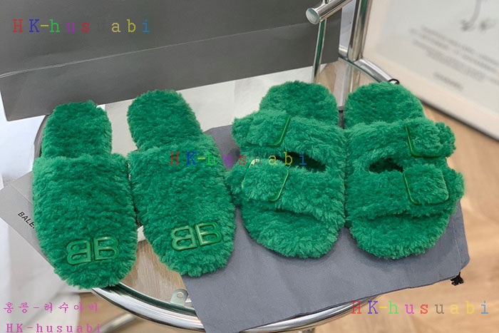 NEW 발렌시아가 신발 신상 B 558257