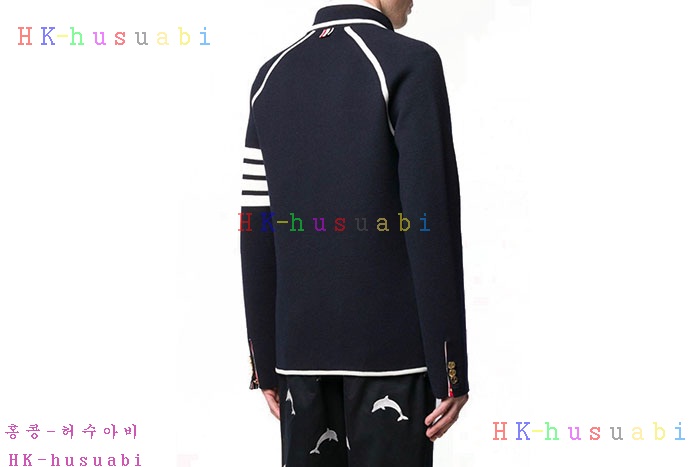 NEW 톰브라운 니트 신상 TB 558250