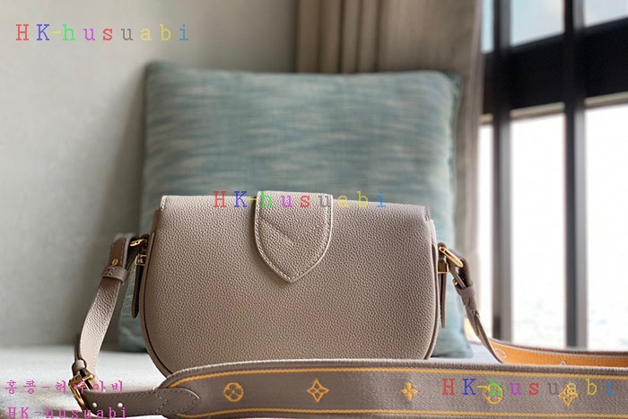 ★미러급★루이비통 LV 퐁 뇌프 소프트 MM M58728-2