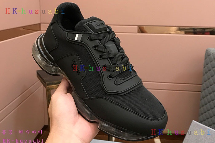 NEW 프라다 스니커즈 신상 P 336707