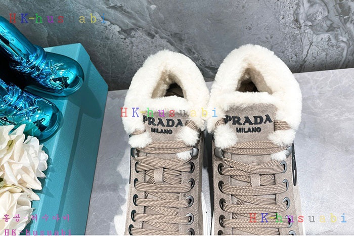 NEW 프라다 스니커즈 신상 P 336718