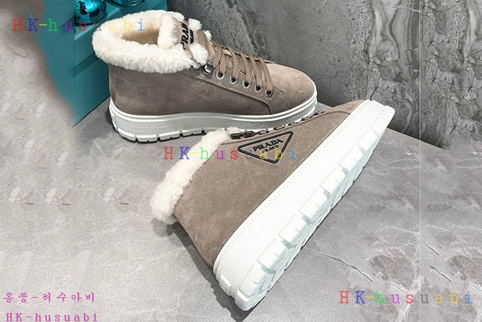 NEW 프라다 스니커즈 신상 P 336718