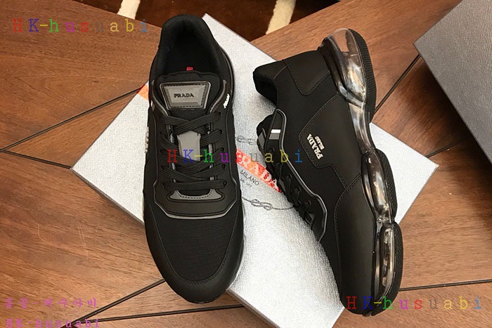NEW 프라다 스니커즈 신상 P 336704