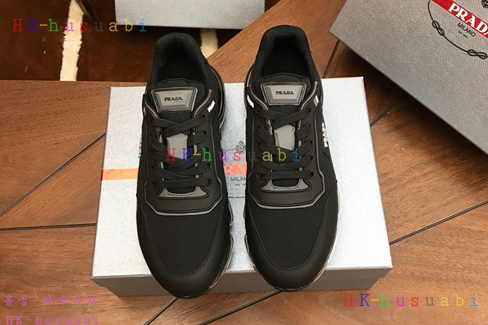 NEW 프라다 스니커즈 신상 P 336704