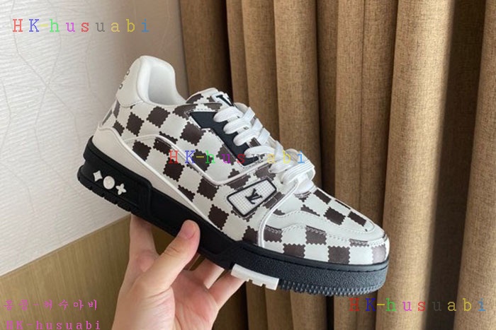 NEW 루이비통 스니커즈 신상 LV 225500