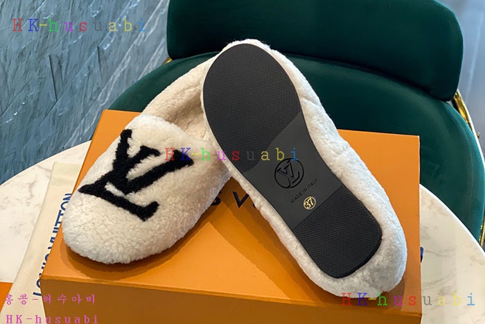 NEW 루이비통 신발 신상 LV 227702