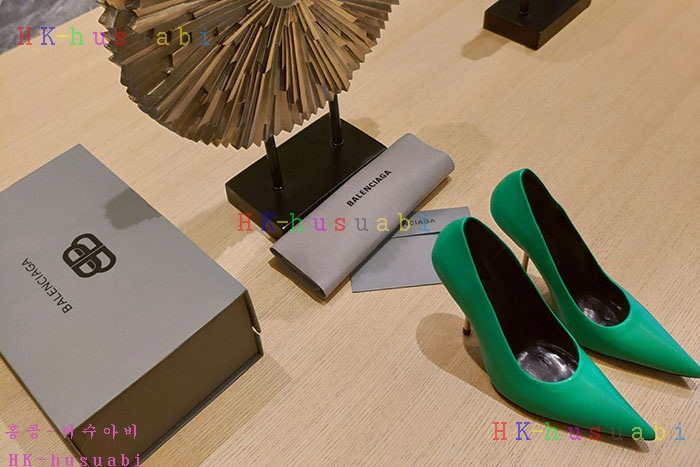 NEW 발렌시아가 신발 신상 B 225016