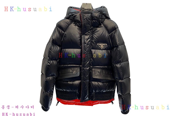 NEW 프라다 패딩 신상 P 992425