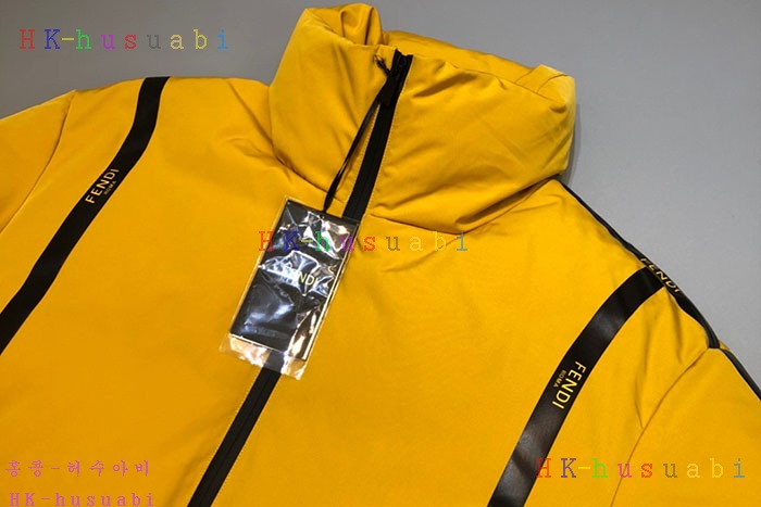 NEW 펜디 패딩 신상 FD 2245525