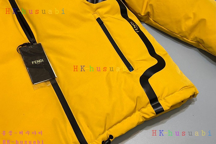 NEW 펜디 패딩 신상 FD 2245525