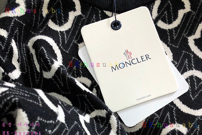 NEW 몽클레어 니트 신상 M 3245502