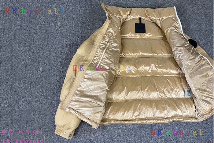 NEW 몽클레어 패딩 신상 M 3245512