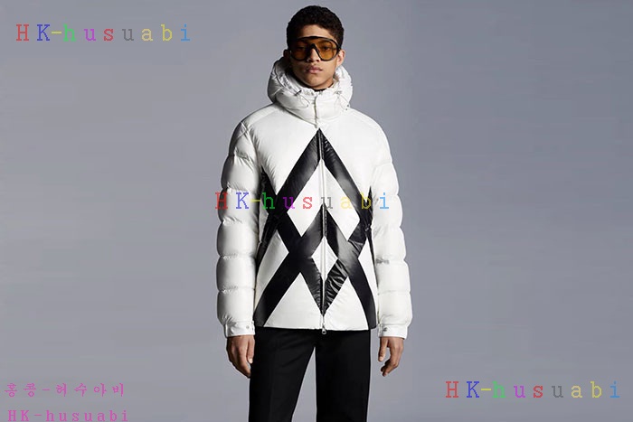 NEW 몽클레어 패딩 신상 M 3525510
