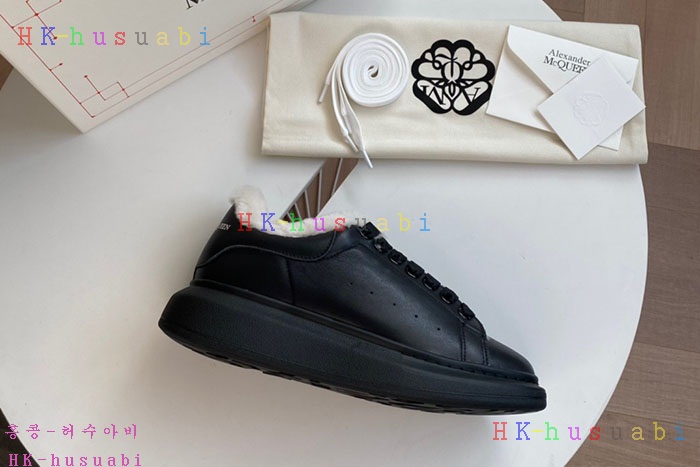 NEW 알렉산더맥퀸  신발 신상 M114240