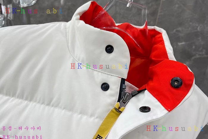 NEW 캐나다구스 패딩조끼 신상 C 558455