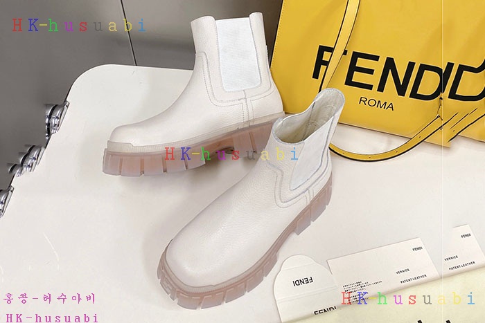 NEW 펜디 부츠 신상 FD 1124002