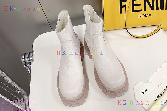 NEW 펜디 부츠 신상 FD 1124002
