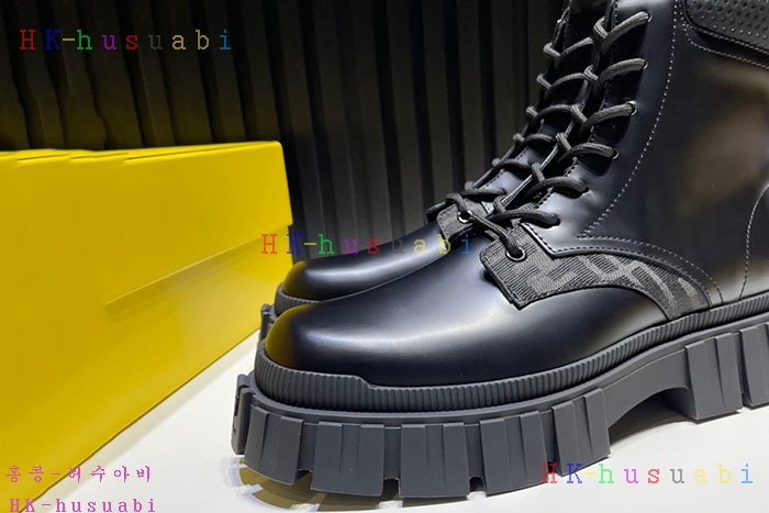 NEW 펜디 부츠 신상 FD 1124001
