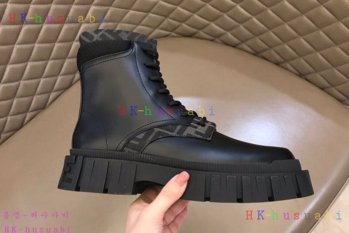 NEW 펜디 부츠 신상 FD 1124005