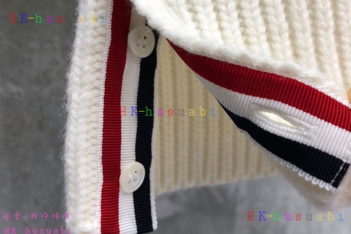 NEW 톰브라운 니트 신상 TB 352275