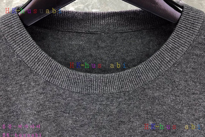 NEW 톰브라운 니트 신상 TB 352277