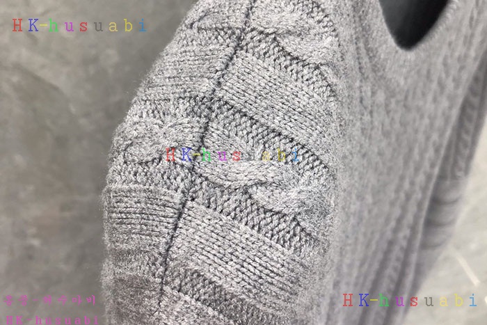 NEW 톰브라운 니트 신상 TB 352252