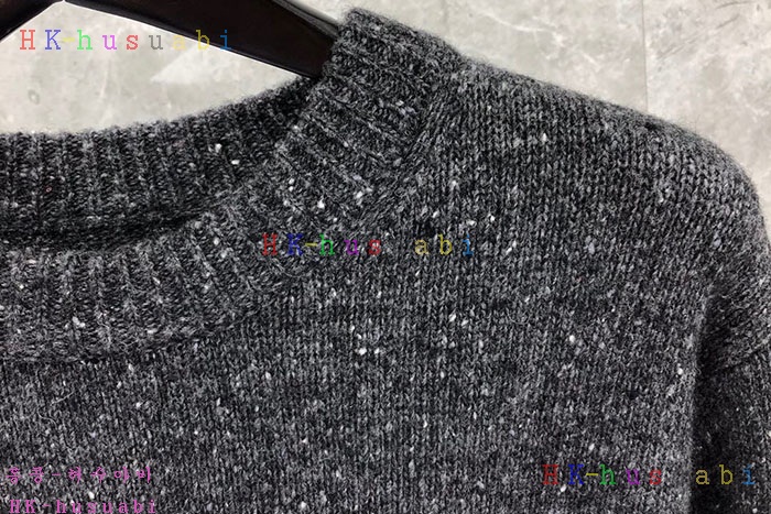 NEW 톰브라운 니트 신상 TB 352257