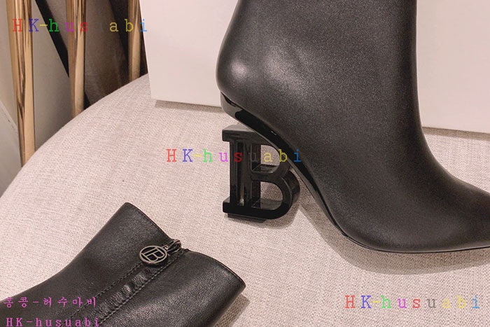 NEW 발망  부츠 신상 B 557251