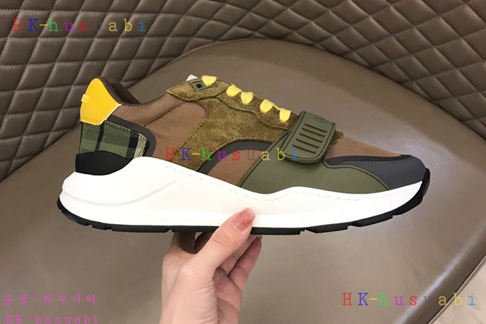 NEW 버버리 신발 신상 B 5525894