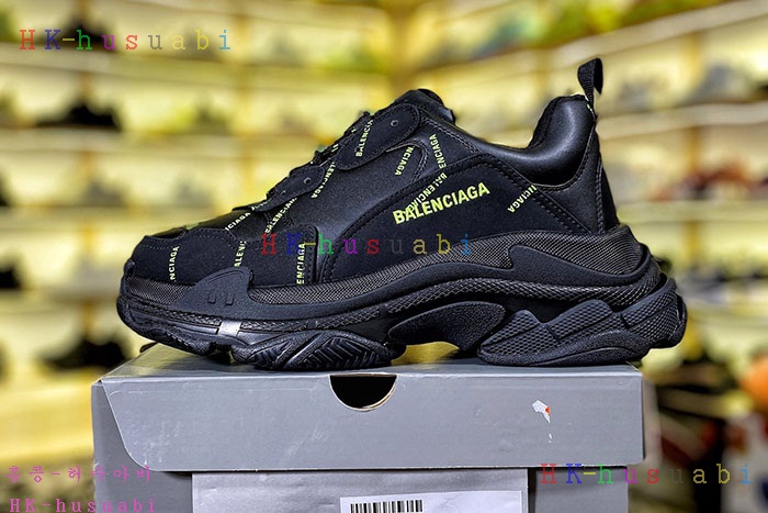 NEW 발렌시아가 신발 신상 B 225252