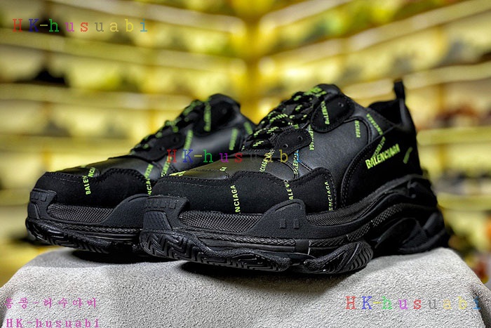 NEW 발렌시아가 신발 신상 B 225252