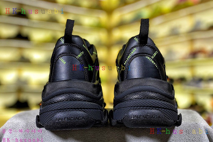 NEW 발렌시아가 신발 신상 B 225252