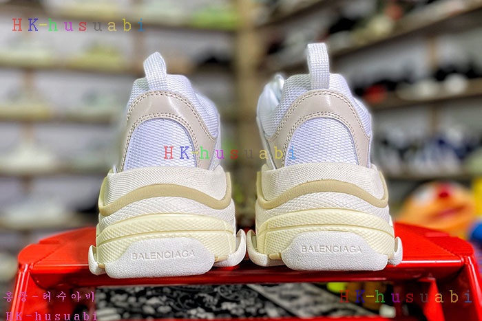 NEW 발렌시아가 신발 신상 B 225235