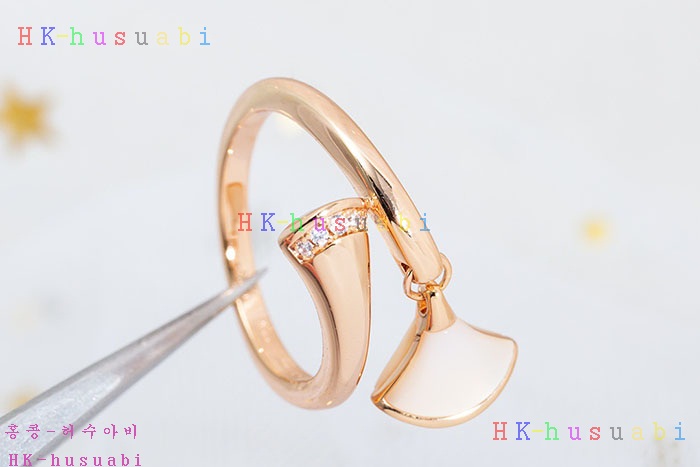 NEW 불가리 반지 신상 B 696627