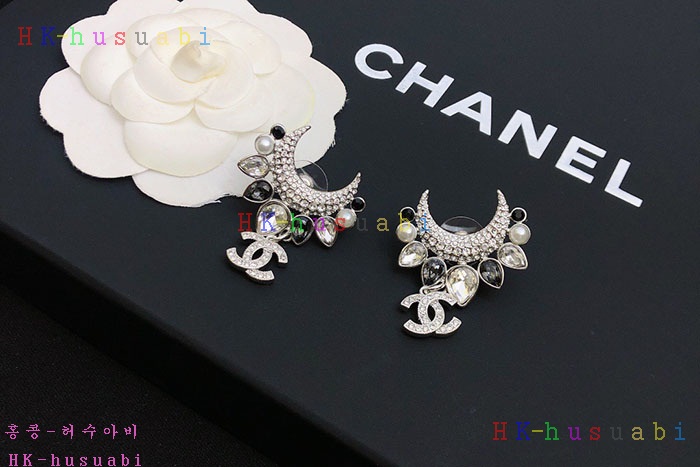 NEW 샤넬 귀걸이 신상 C 552506