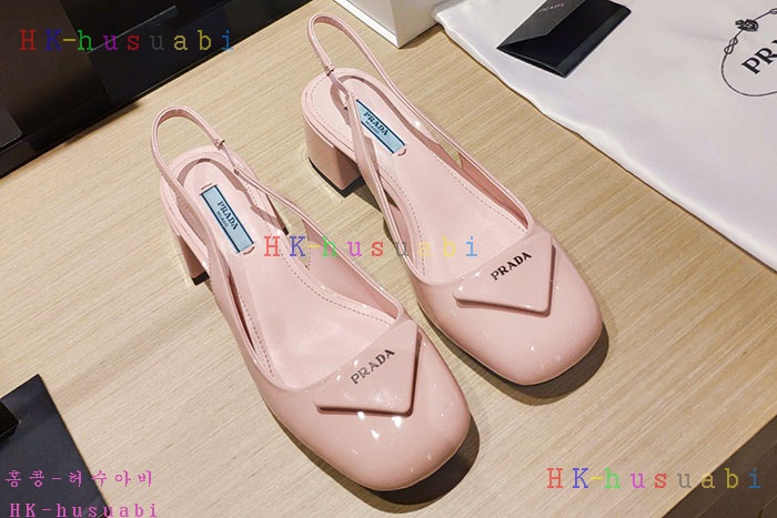NEW 프라다 스니커즈 신상 P 663628