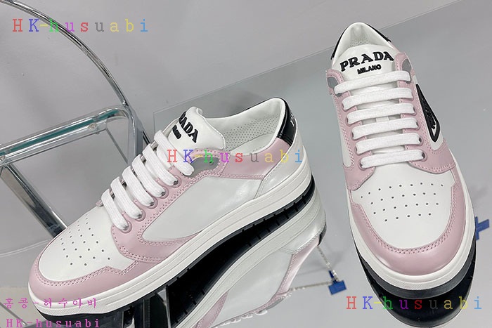 NEW 프라다 스니커즈 신상 P 663603