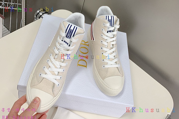 NEW  디올 스니커즈 신상 DR 566914