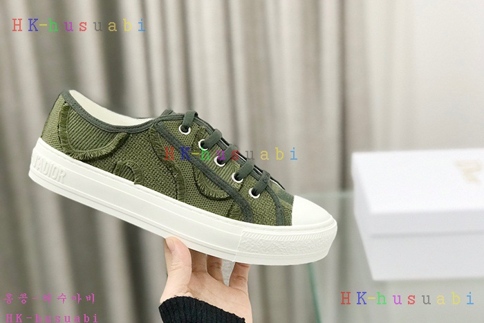 NEW  디올 스니커즈 신상 DR 566926