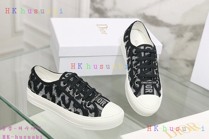 NEW  디올 스니커즈 신상 DR 566927