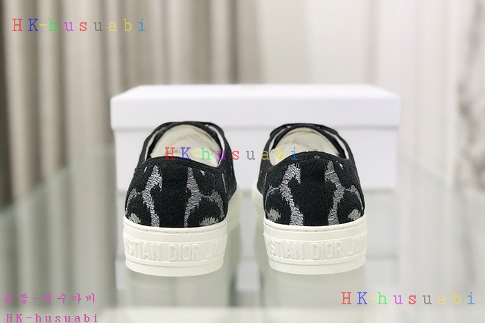 NEW  디올 스니커즈 신상 DR 566927
