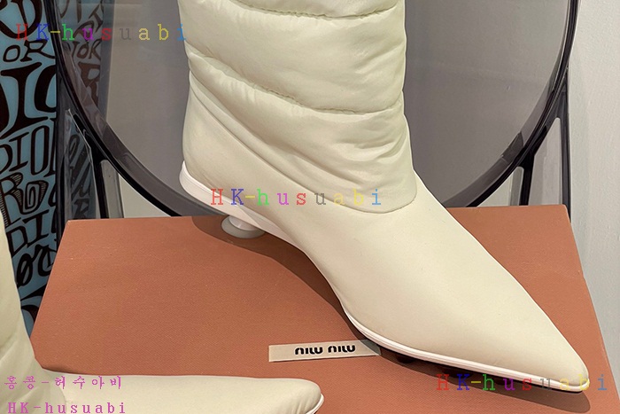 NEW 미우미우 부츠 신상 MU 3625405
