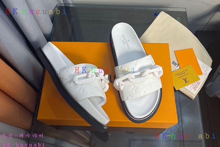 NEW 루이비통 신발 신상 LV 63625
