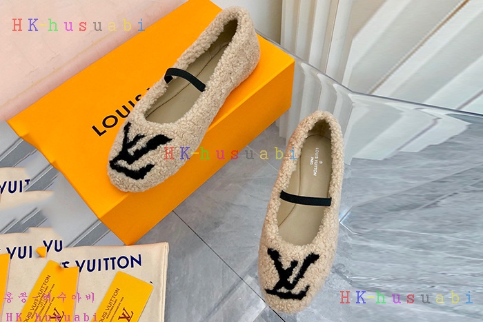 NEW 루이비통 신발 신상 LV 1125331