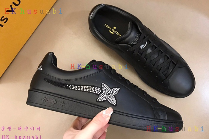 NEW 루이비통 신발 신상 LV 589921