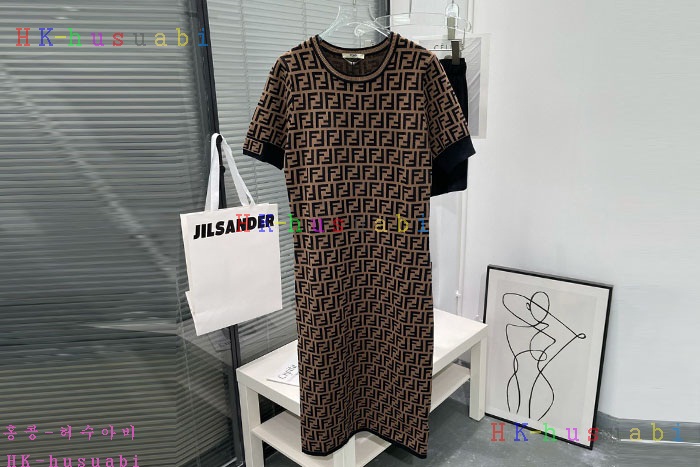 NEW 펜디 원피스 신상 FD 188501