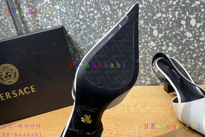 NEW 베르사체 신발 신상 V 428554