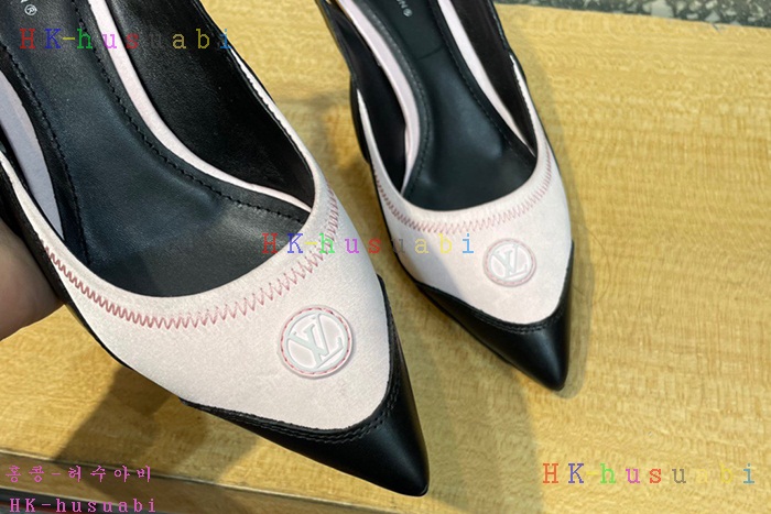 NEW 루이비통 신발 신상 LV 1142677